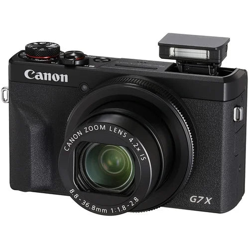 Digital Camera with Accessories Kit P278