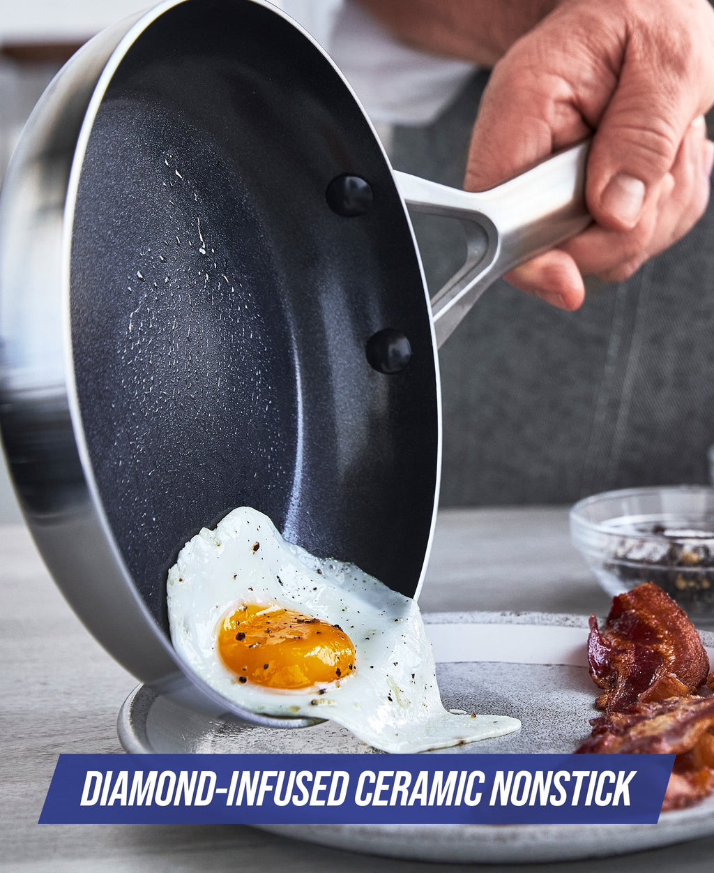 Ceramic Nonstick Frying Pan, 9.5" D6400
