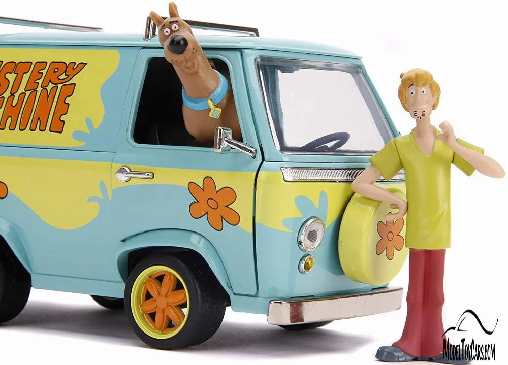 Scooby-Doo Mystery Machine with Shaggy and Scooby Figures, 1/24 Scale Diecast Toy Car C4205