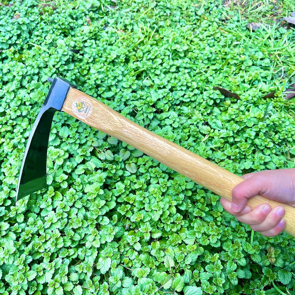 Japanese Carbon Steel Wide Hoe with Oak Handle for Digging and Weeding L17641