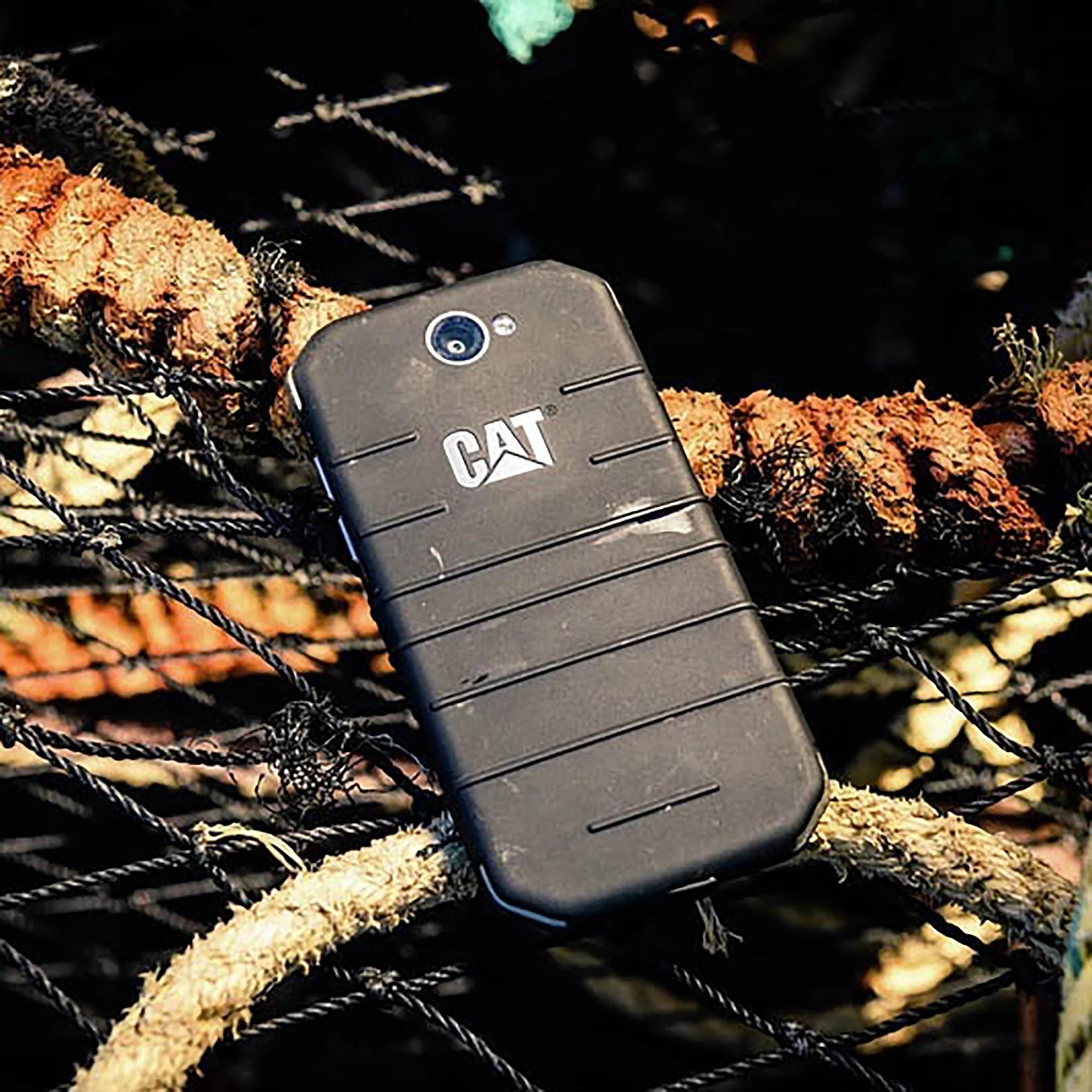 Rugged Waterproof Smartphone U376