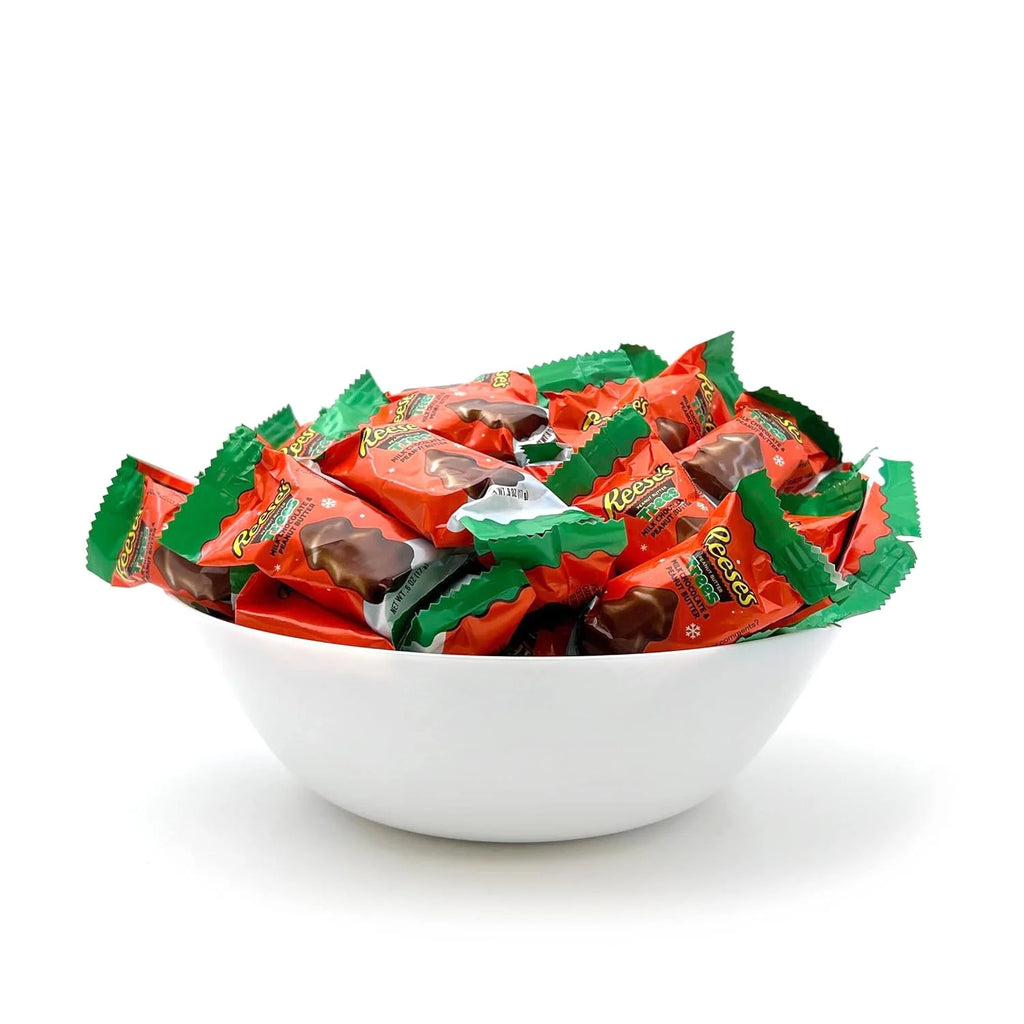 Christmas Trees Milk Chocolate Peanut Butter Candy, 4 Pounds U5451