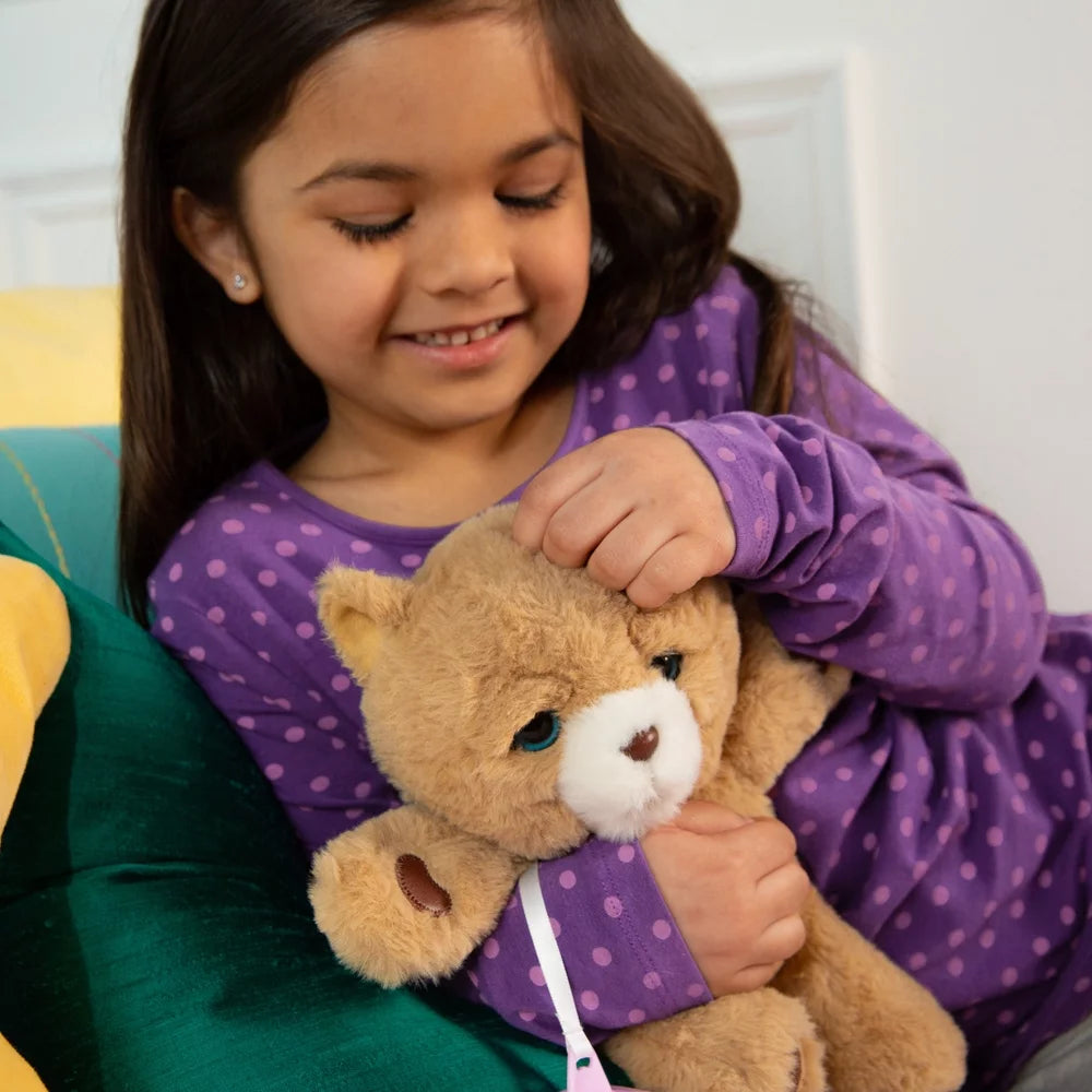 Cozy Dozy Cubbles the Bear with 25 Sounds and Reactions O370225