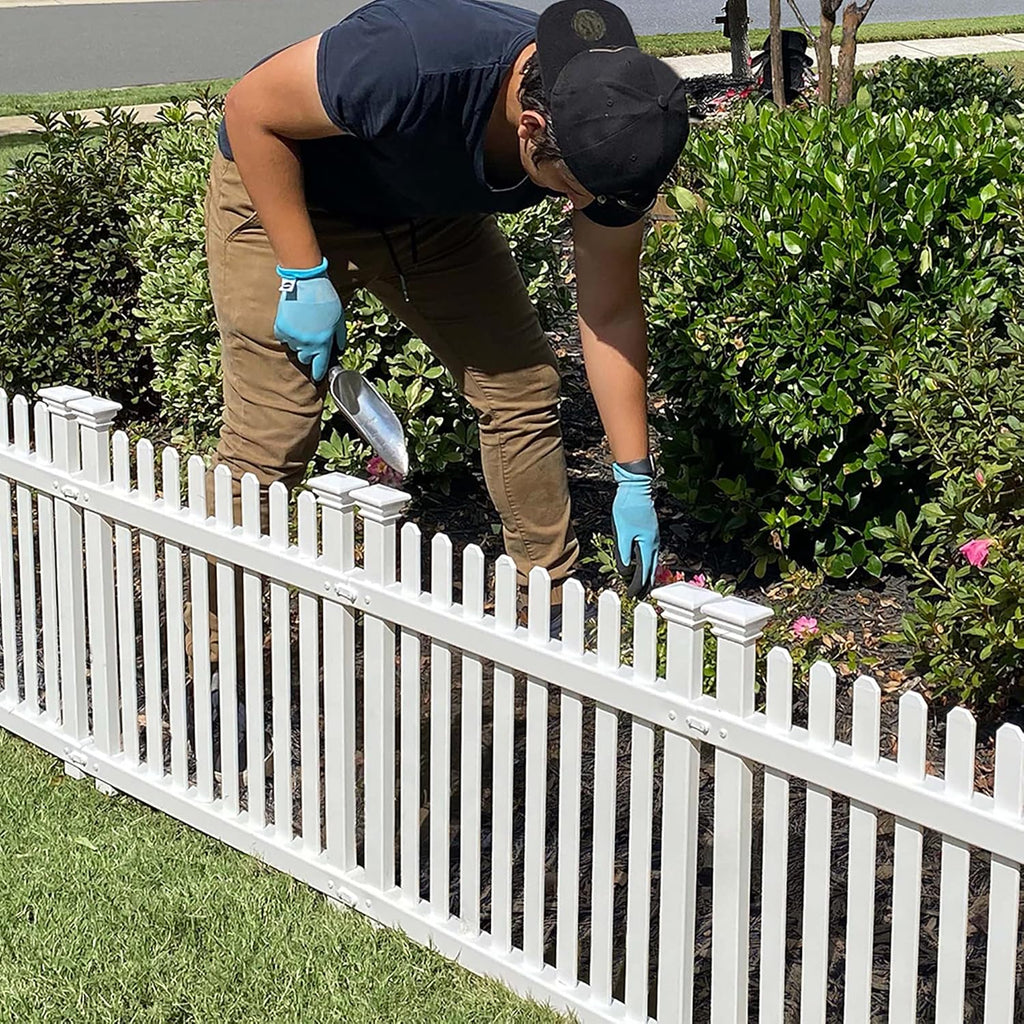 Outdoor No Dig Garden Fence with Vinyl Gate Kit M98783