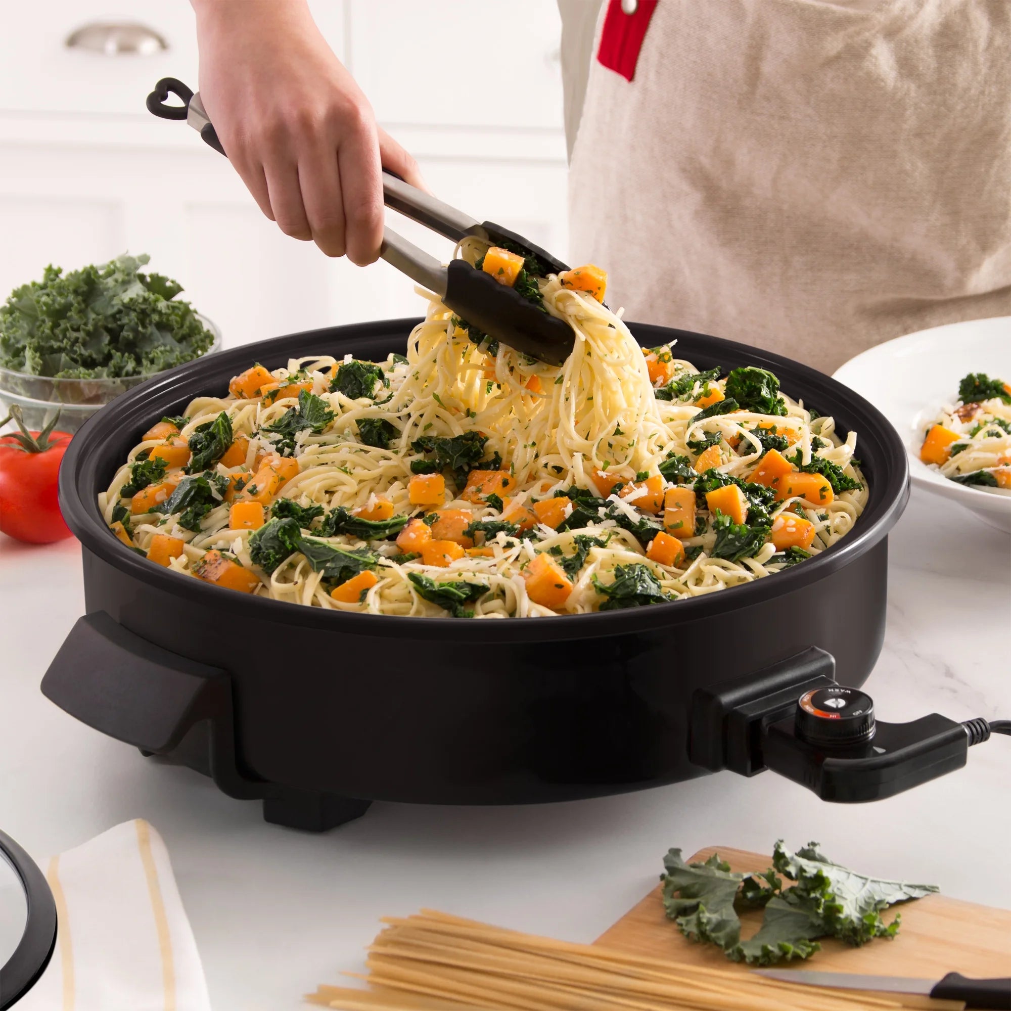 Electric Skillet with Nonstick Surface, 14 Inch, 1400-Watt S392