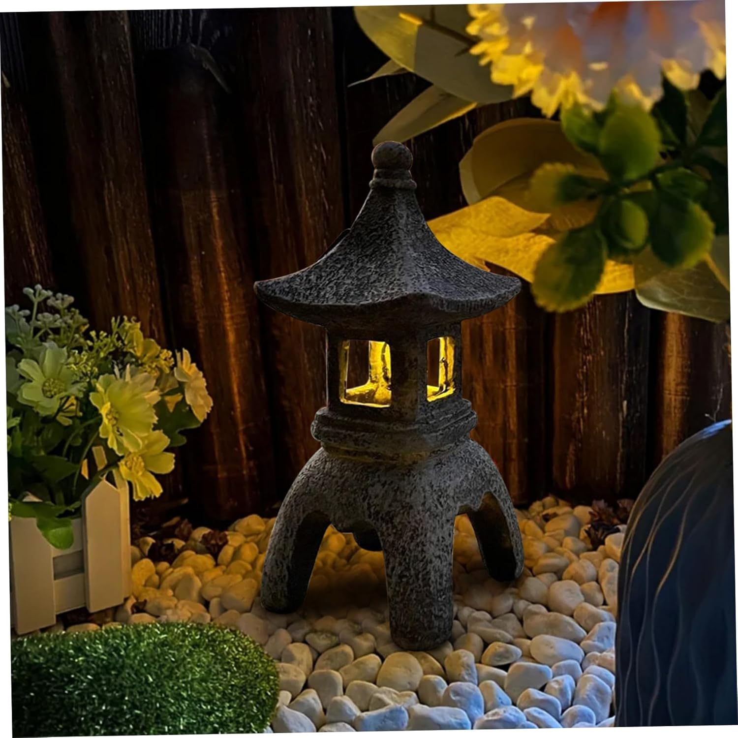 Solar Pagoda Lantern Garden Statue Resin Waterproof A99080