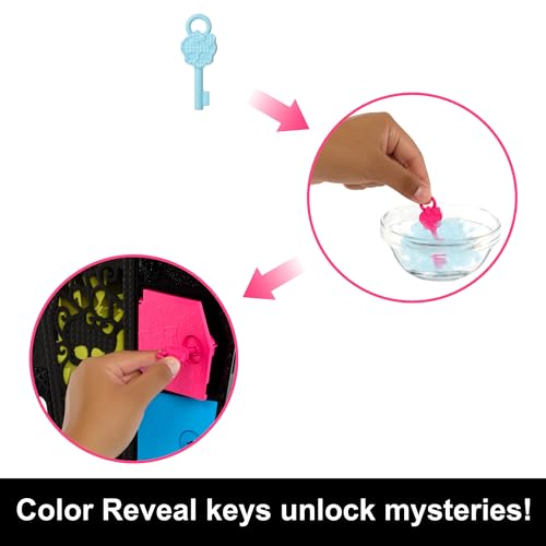 Monster High Skulltimate Secrets Neon Frights Doll with Dress-Up Locker & 19+ Surprises L666466