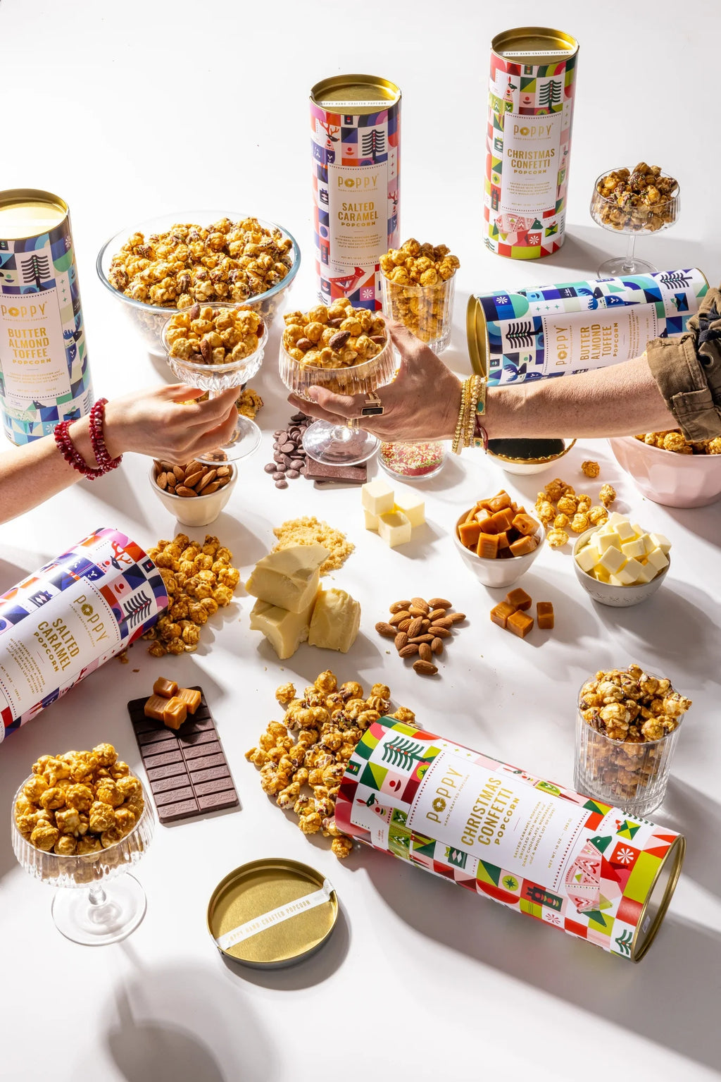 Butter Almond Toffee Popcorn Holiday Cylinder F39036