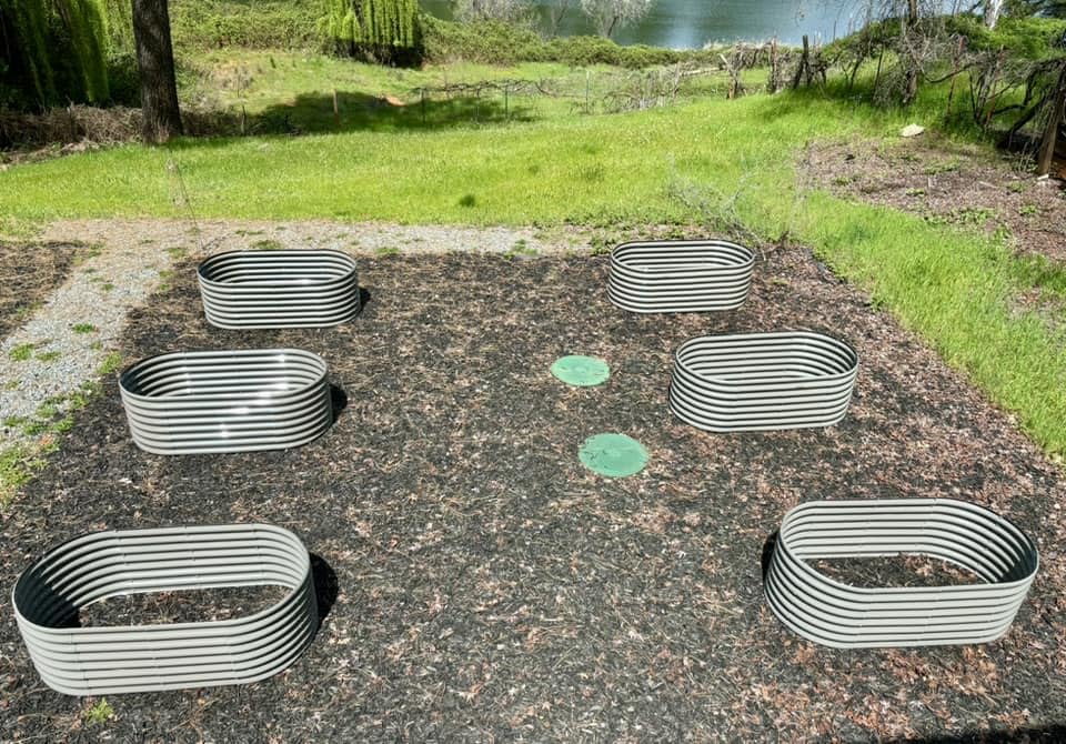Galvanized Raised Garden Bed Oval Metal Planter Box for Vegetables Flowers U63502