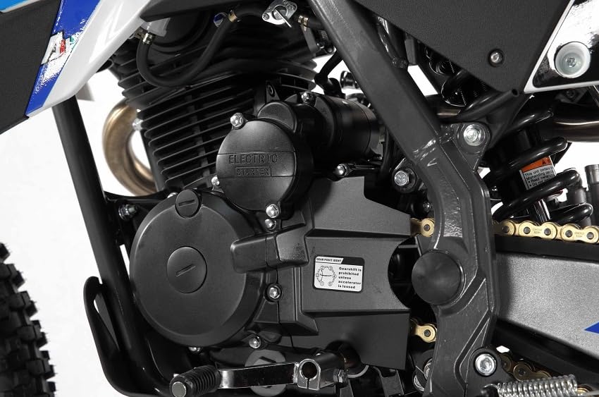 250cc Dirt Bike with Headlight and 5-Speed Manual Clutch A152