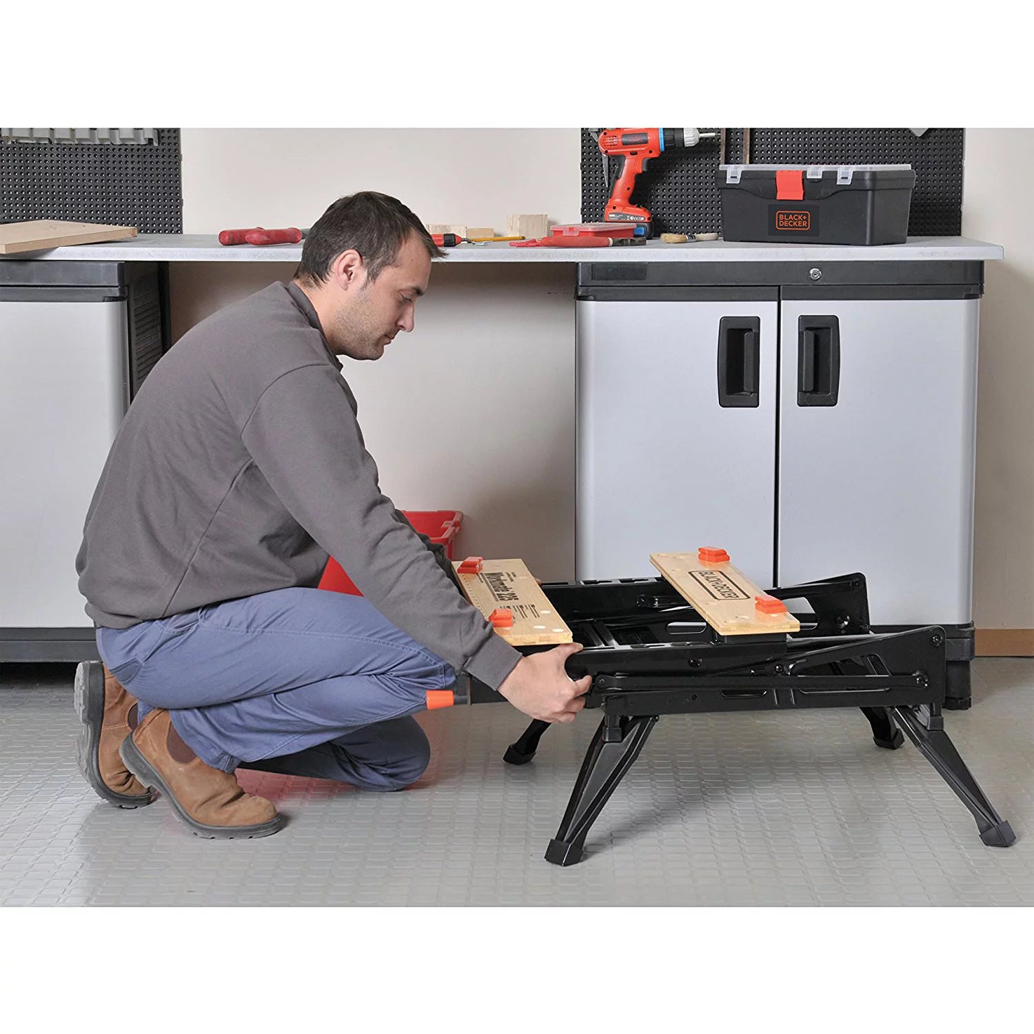 Portable Work Center with Vise J3065