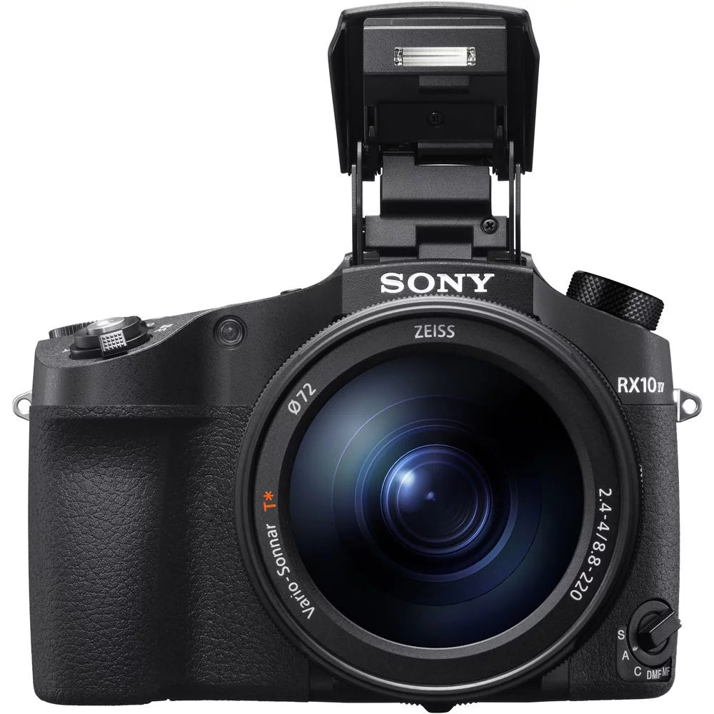 Digital Camera with Wide Angle Lens E7688