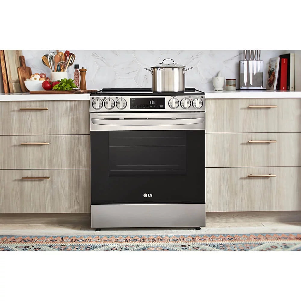 Stainless Steel Electric Range with Air Fry and Convection C549929