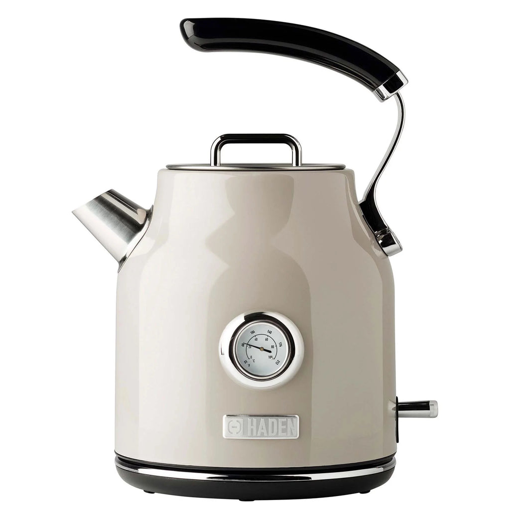 Stainless Steel Electric Kettle with 4 Slice Toaster S591526