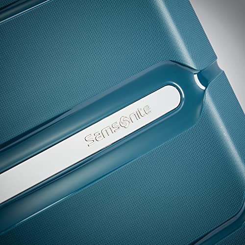 Hardside Carry-On Luggage - Expandable Hard Shell Spinner Suitcase B567593