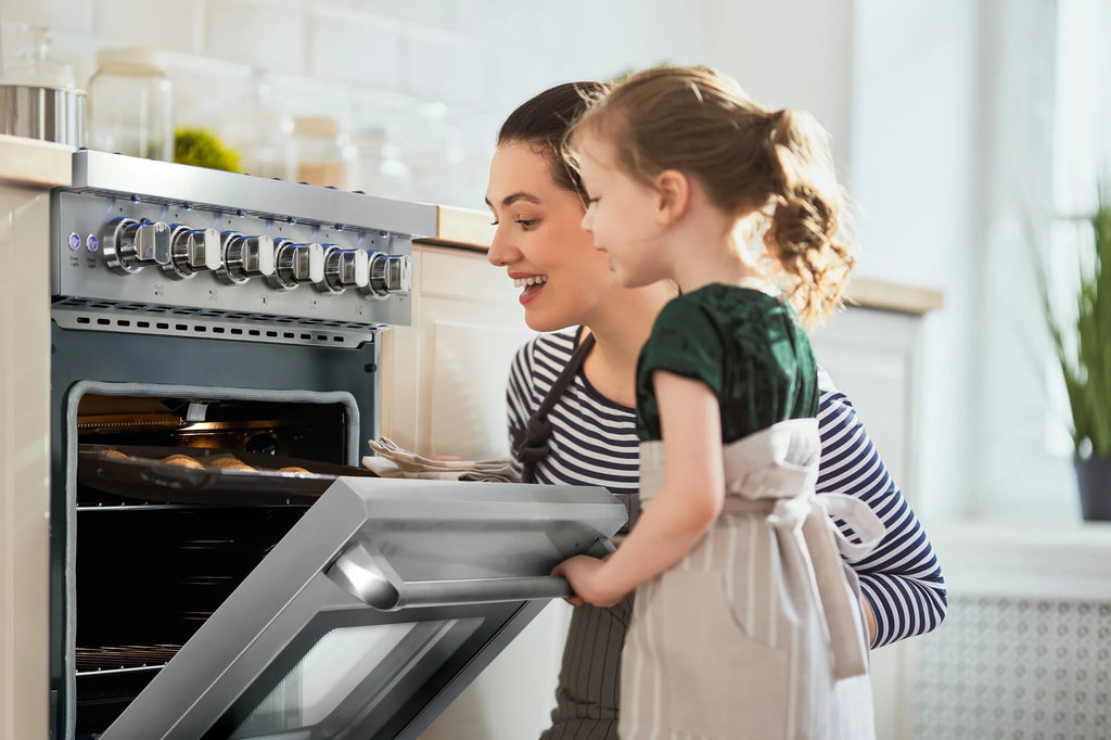 2 Piece Kitchen Appliance Package with 30" Gas Range & French Door Refrigerator G9093