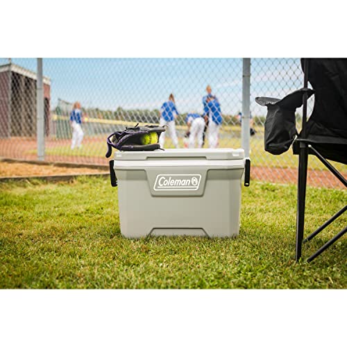 Insulated Portable Hard Cooler, Leak-Resistant, Keeps Ice up to 5 Days N135